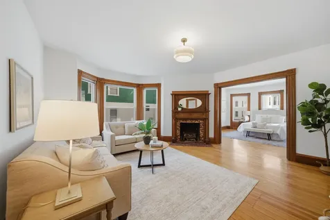 253 Walnut Street Manchester NH 03104