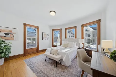 253 Walnut Street Manchester NH 03104