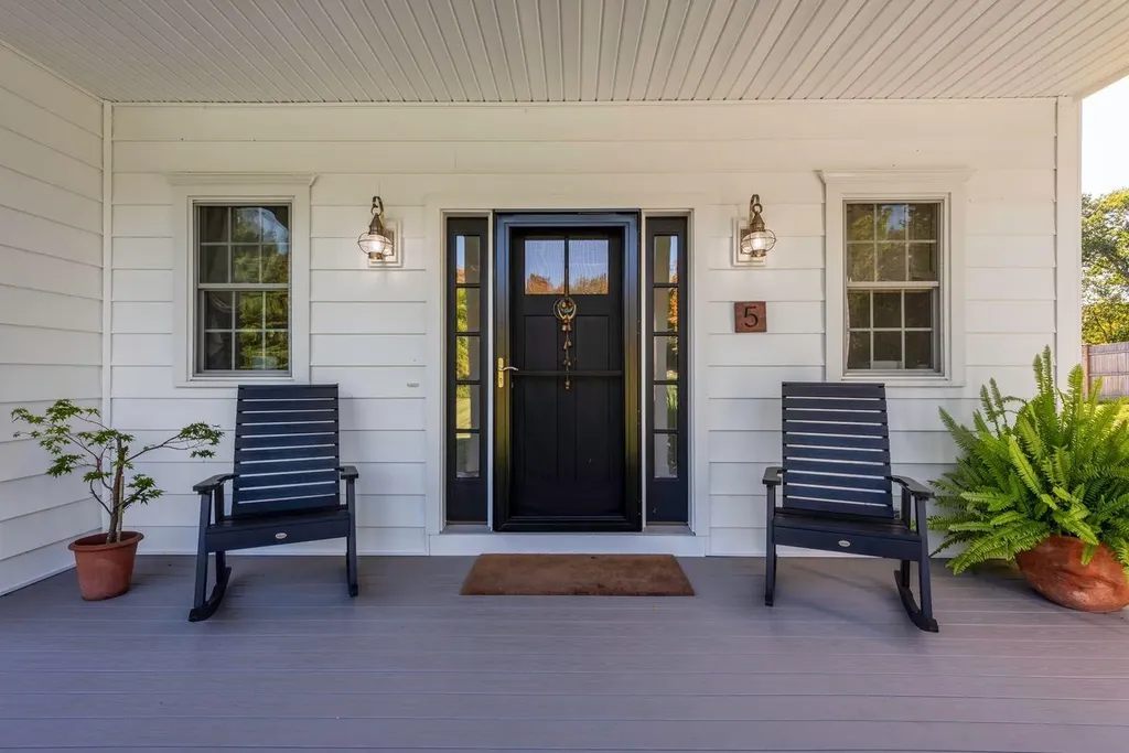 5 John West Road Exeter NH 03833