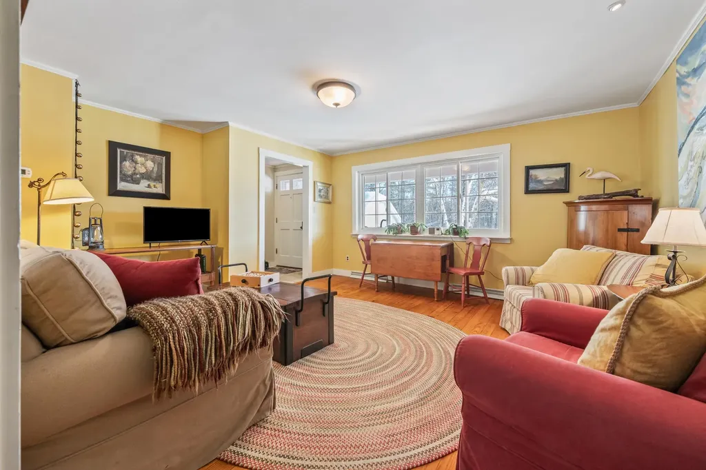 32 Mount Surprise Road Bartlett NH 03812