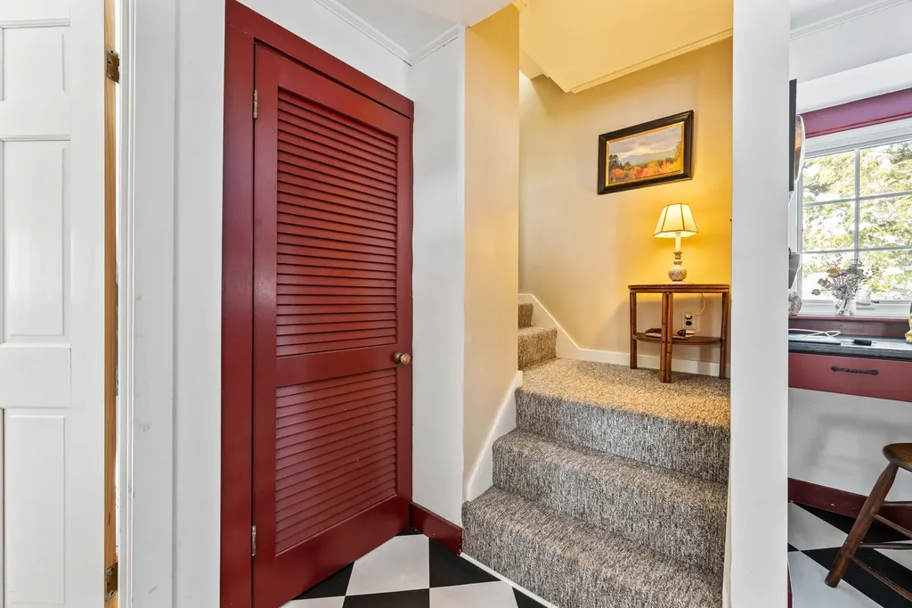 32 Mount Surprise Road Bartlett NH 03812