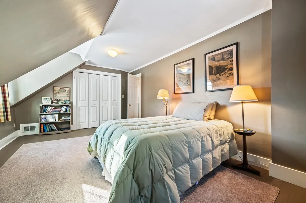 32 Mount Surprise Road Bartlett NH 03812