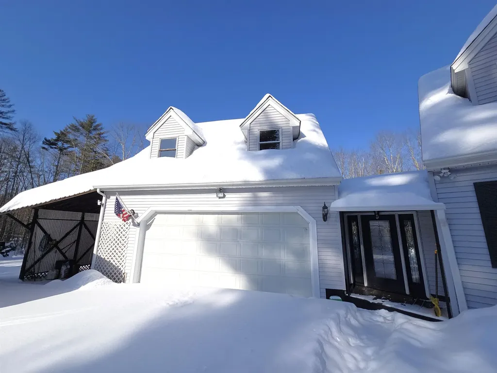 9 Norton Woods Drive Newmarket NH 03857