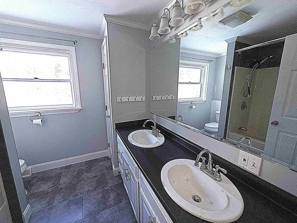 9 Norton Woods Drive Newmarket NH 03857