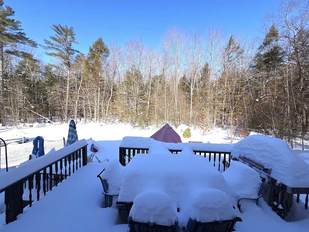 9 Norton Woods Drive Newmarket NH 03857