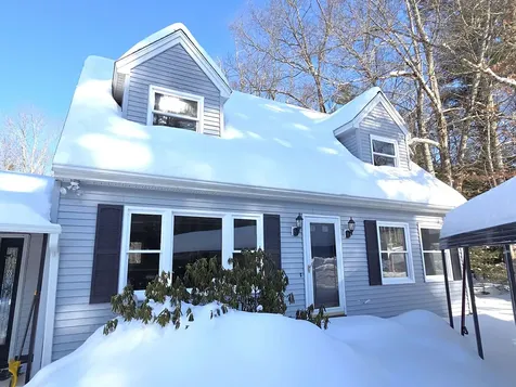 9 Norton Woods Drive Newmarket NH 03857
