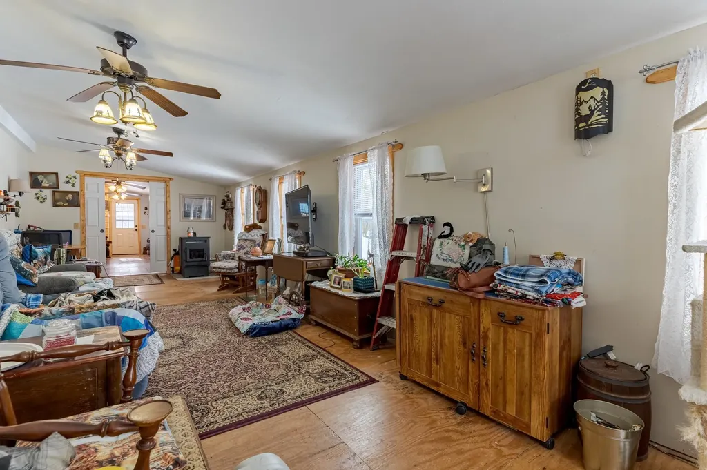 1 Backjaw Road Milton NH 03851