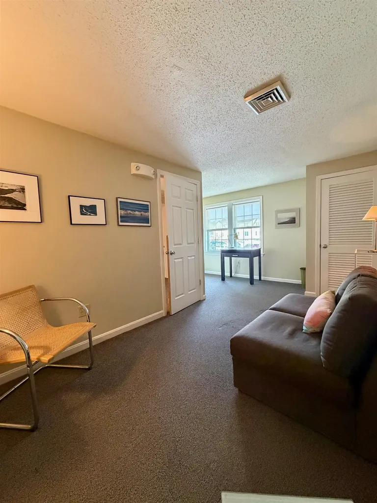 433 Us Route 1 York ME 03909