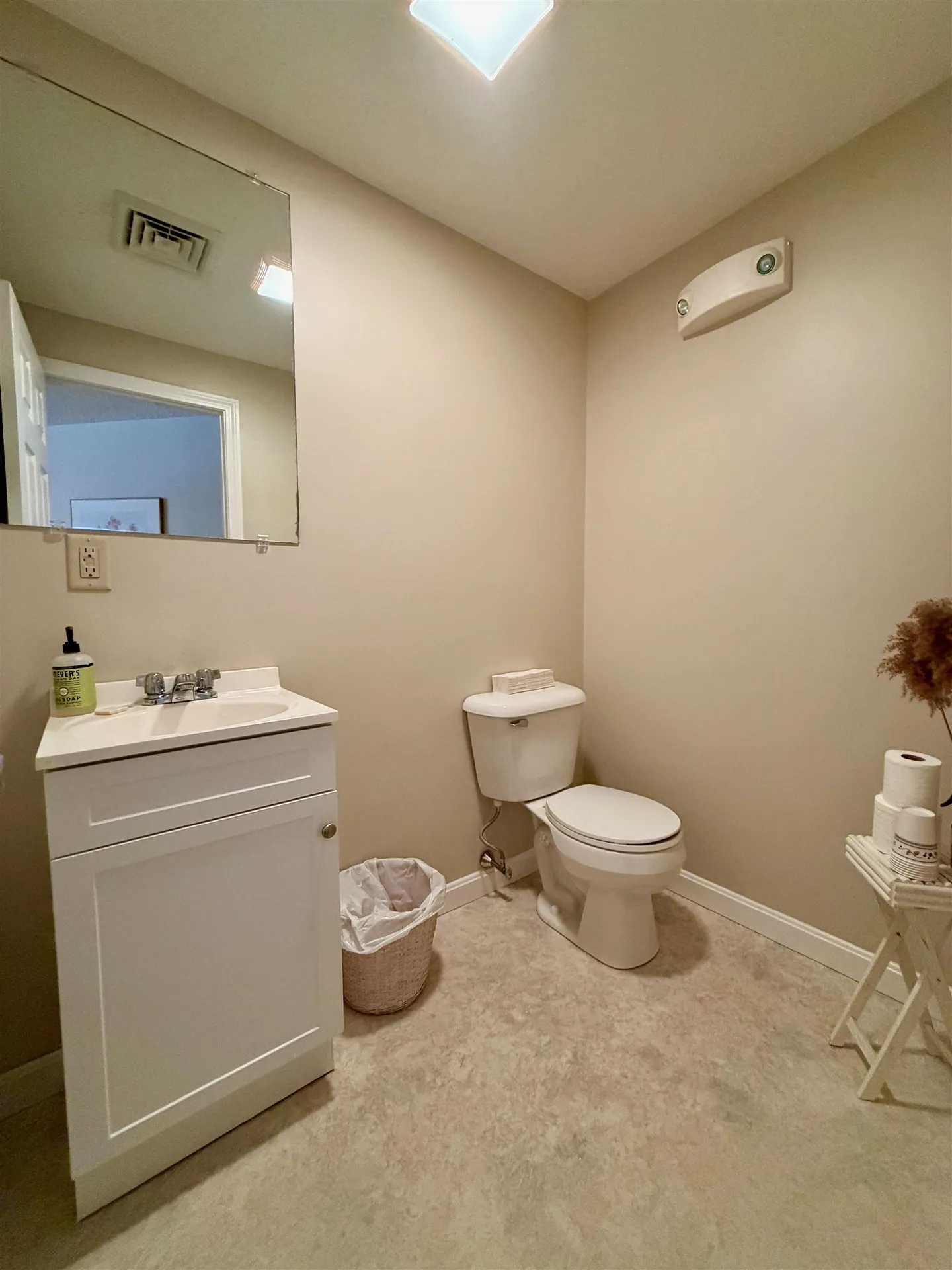 433 Us Route 1 York ME 03909