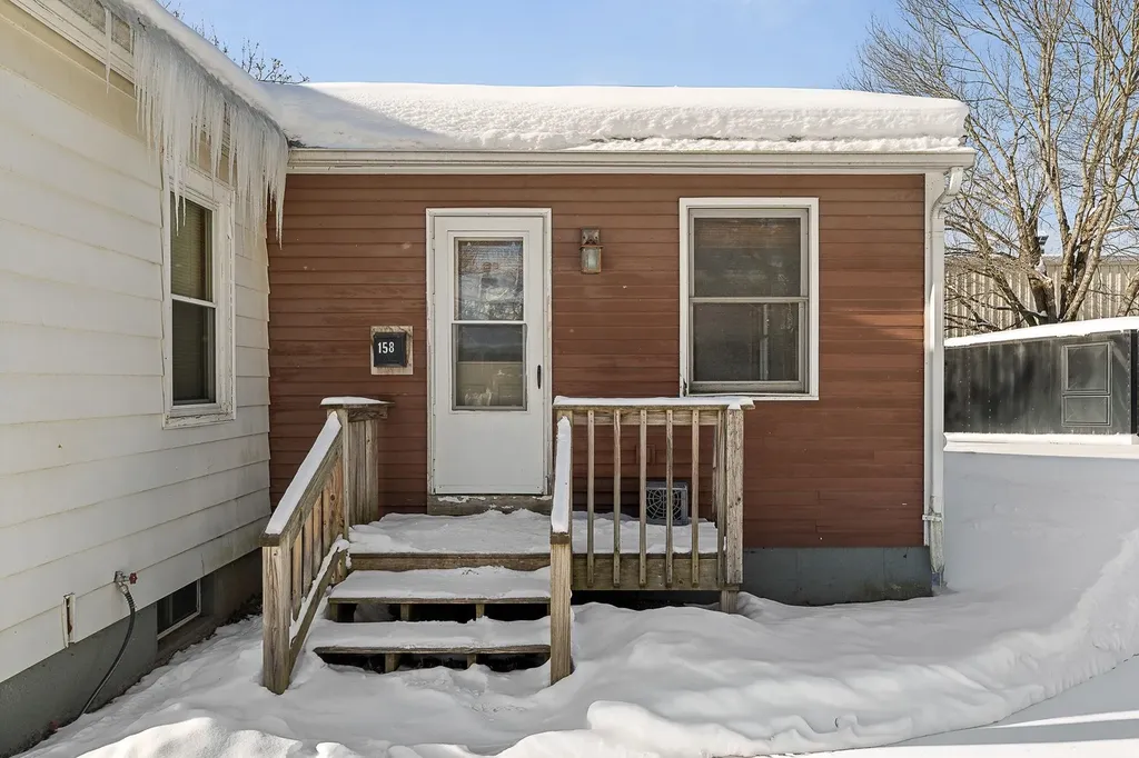 158 South Main Street Waterbury VT 05676