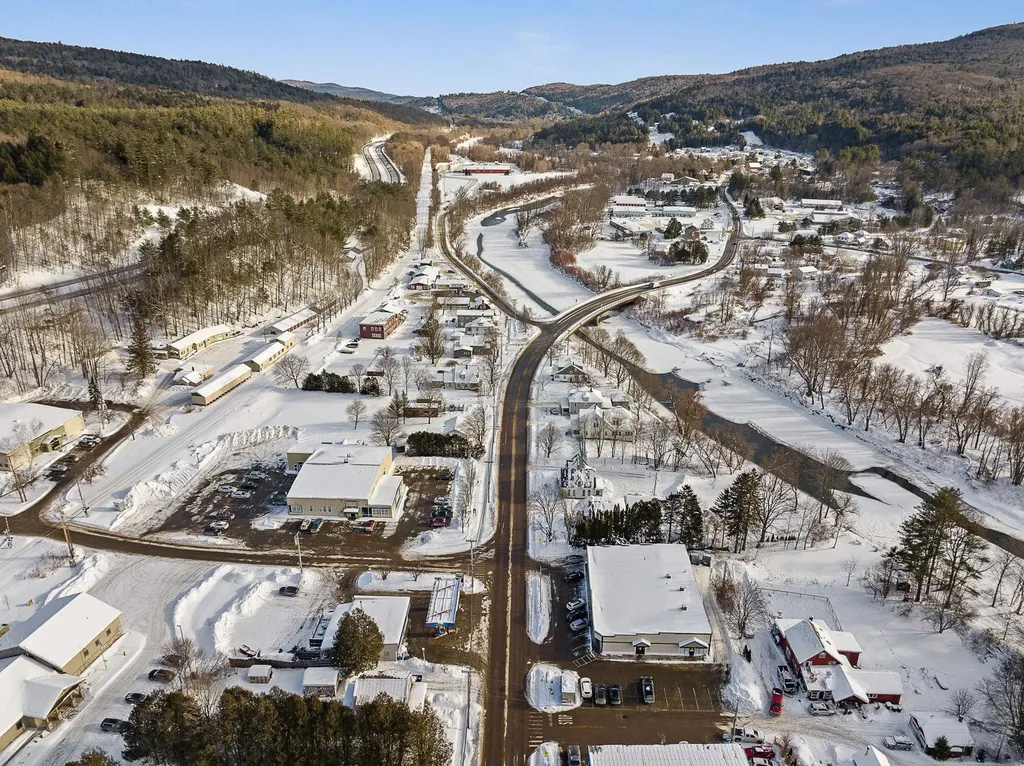 158 South Main Street Waterbury VT 05676