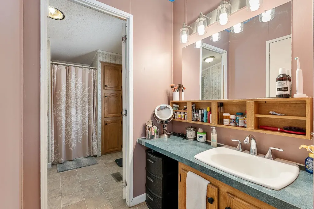 11 Beach Road Milton VT 05468