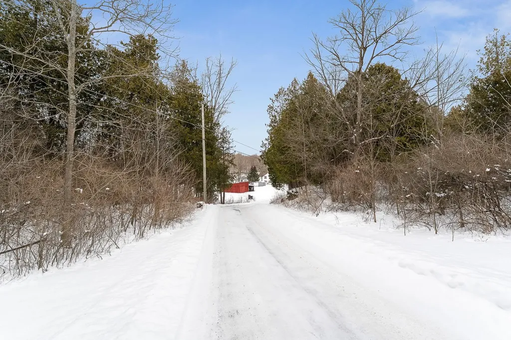 11 Beach Road Milton VT 05468