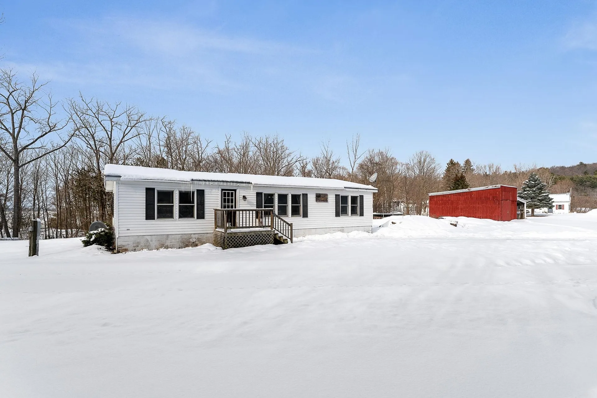 11 Beach Road Milton VT 05468