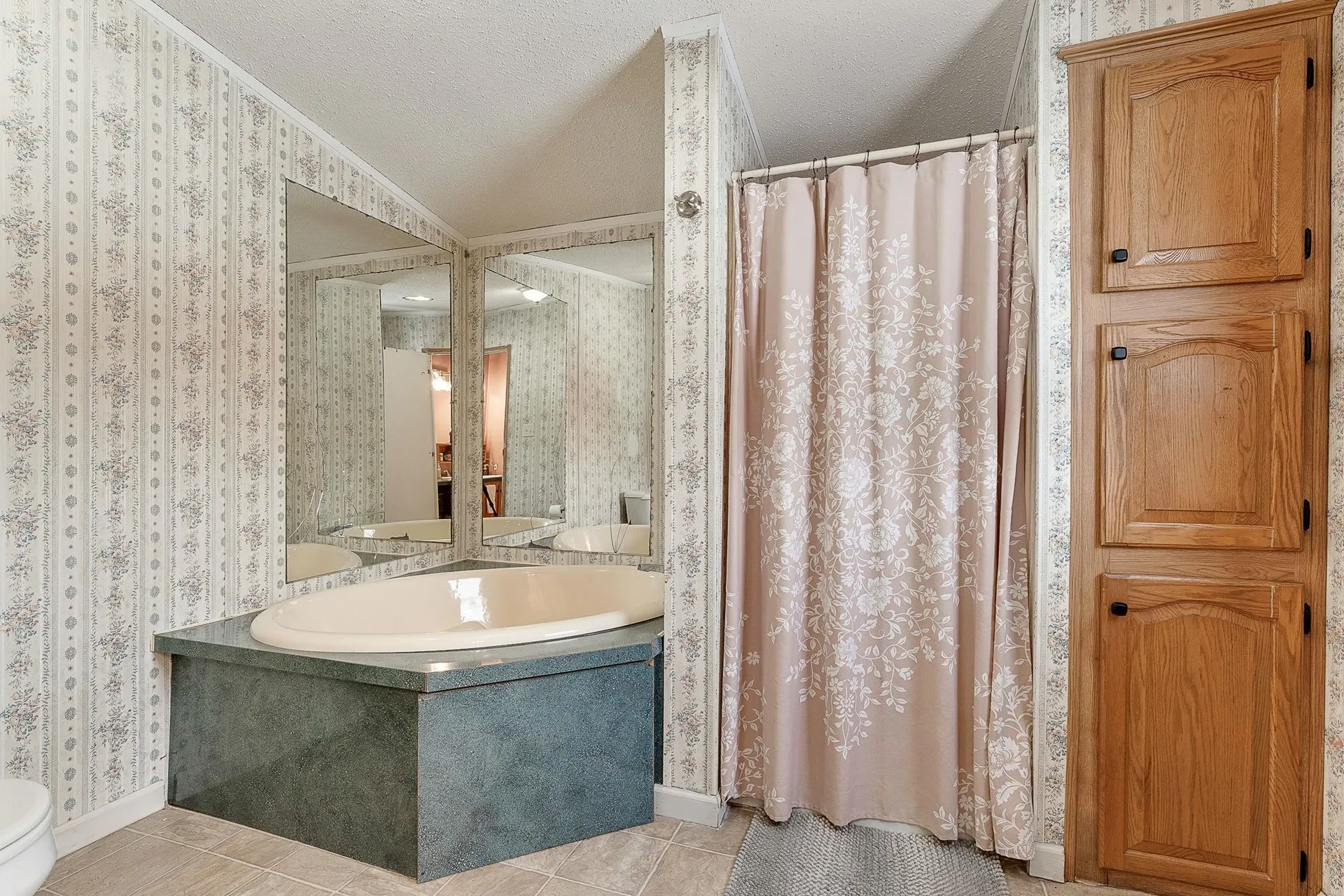 11 Beach Road Milton VT 05468