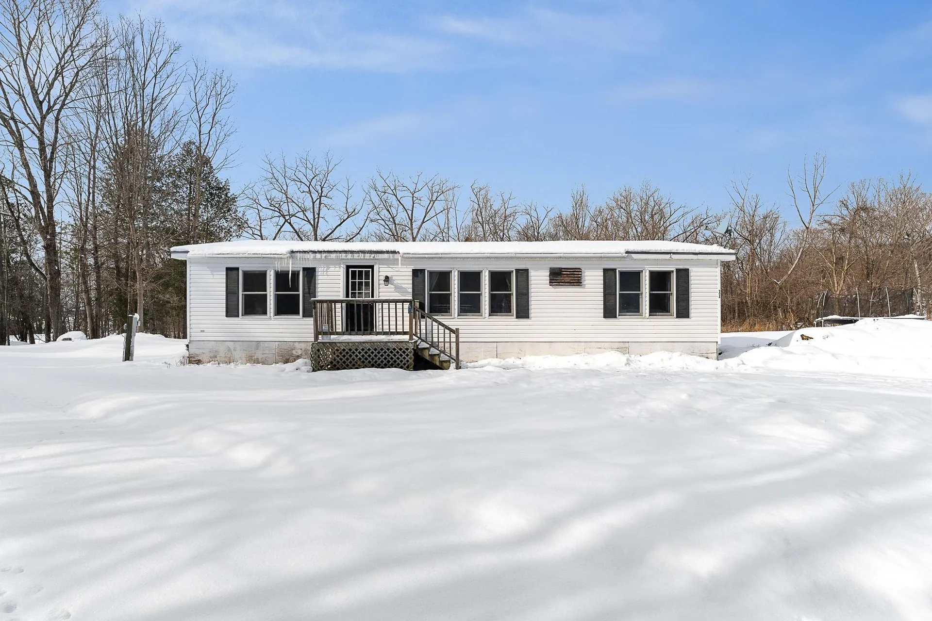 11 Beach Road Milton VT 05468