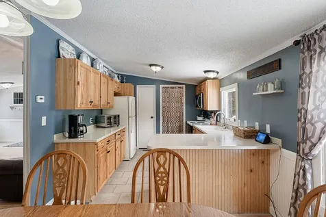 11 Beach Road Milton VT 05468