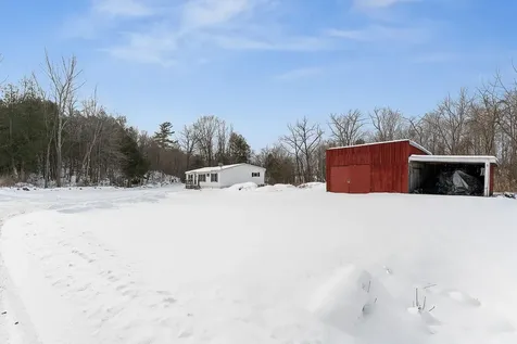 11 Beach Road Milton VT 05468