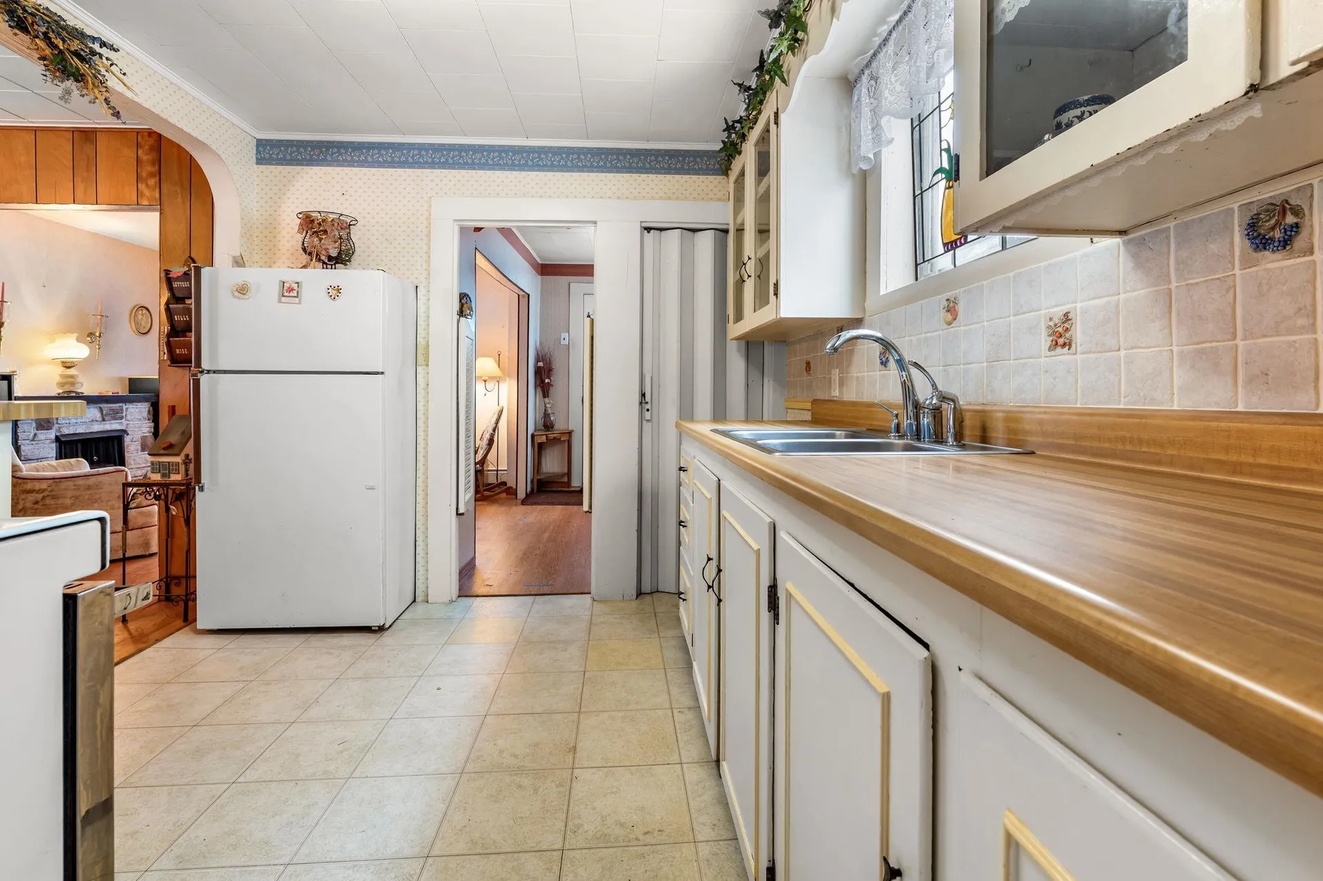 13 2nd Street Gorham NH 03581