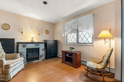 13 2nd Street Gorham NH 03581