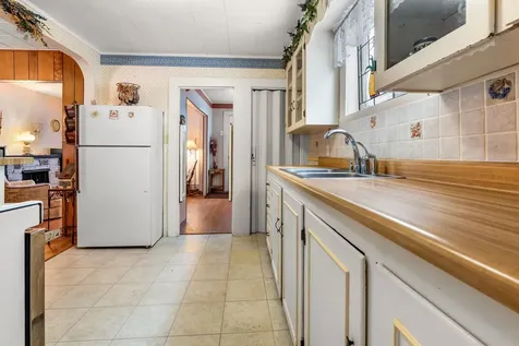 13 2nd Street Gorham NH 03581