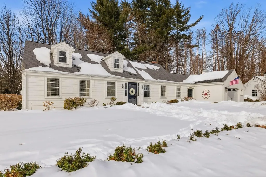 5 Bayberry Lane Exeter NH 03833
