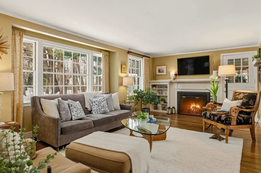 5 Bayberry Lane Exeter NH 03833