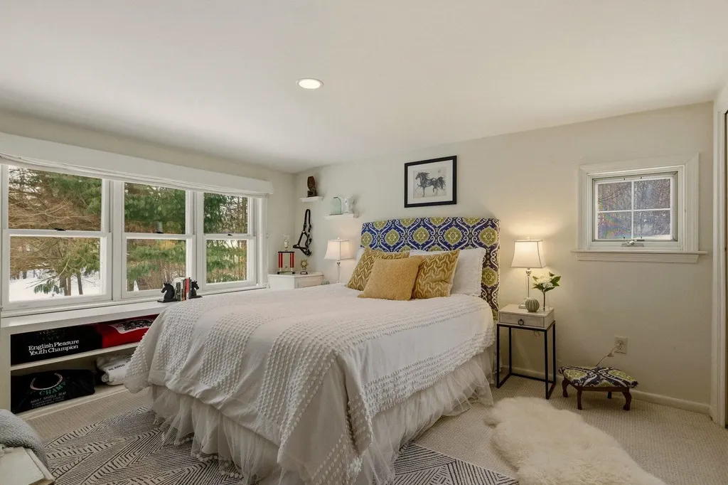 5 Bayberry Lane Exeter NH 03833