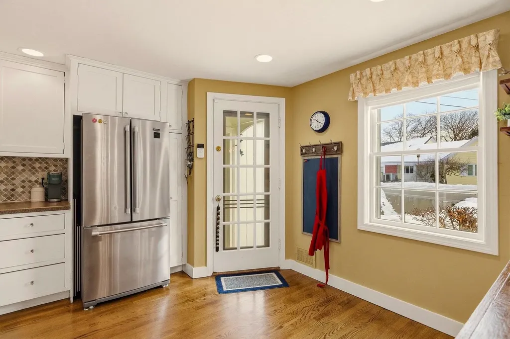 5 Bayberry Lane Exeter NH 03833