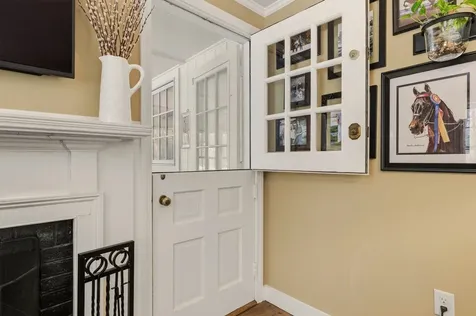 5 Bayberry Lane Exeter NH 03833