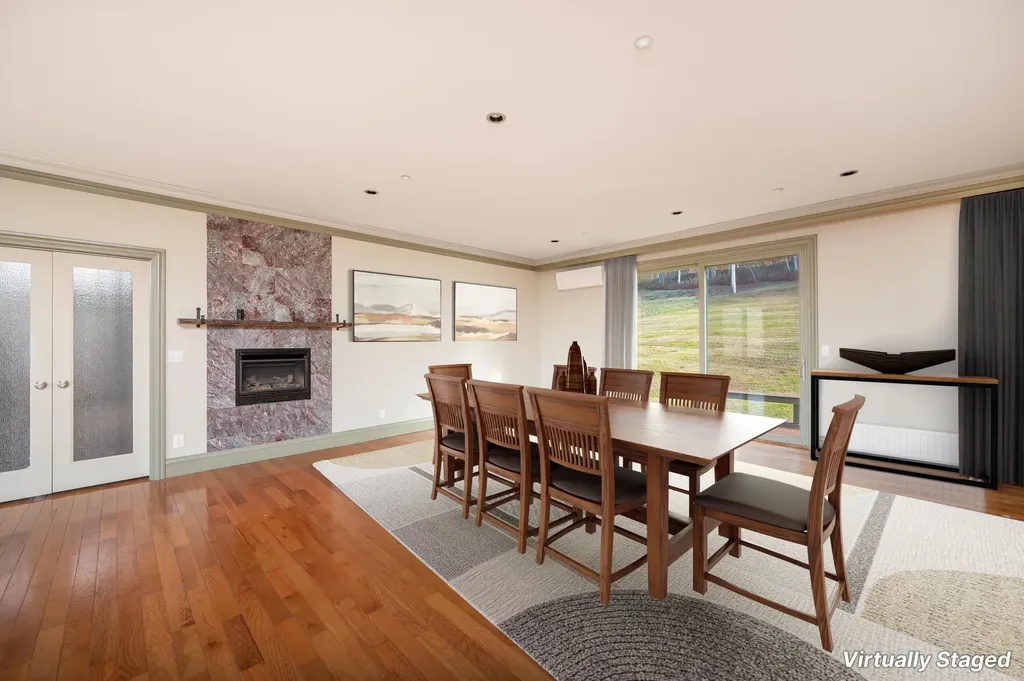 411 Wood Road Hartford VT 05059