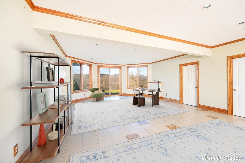 411 Wood Road Hartford VT 05059