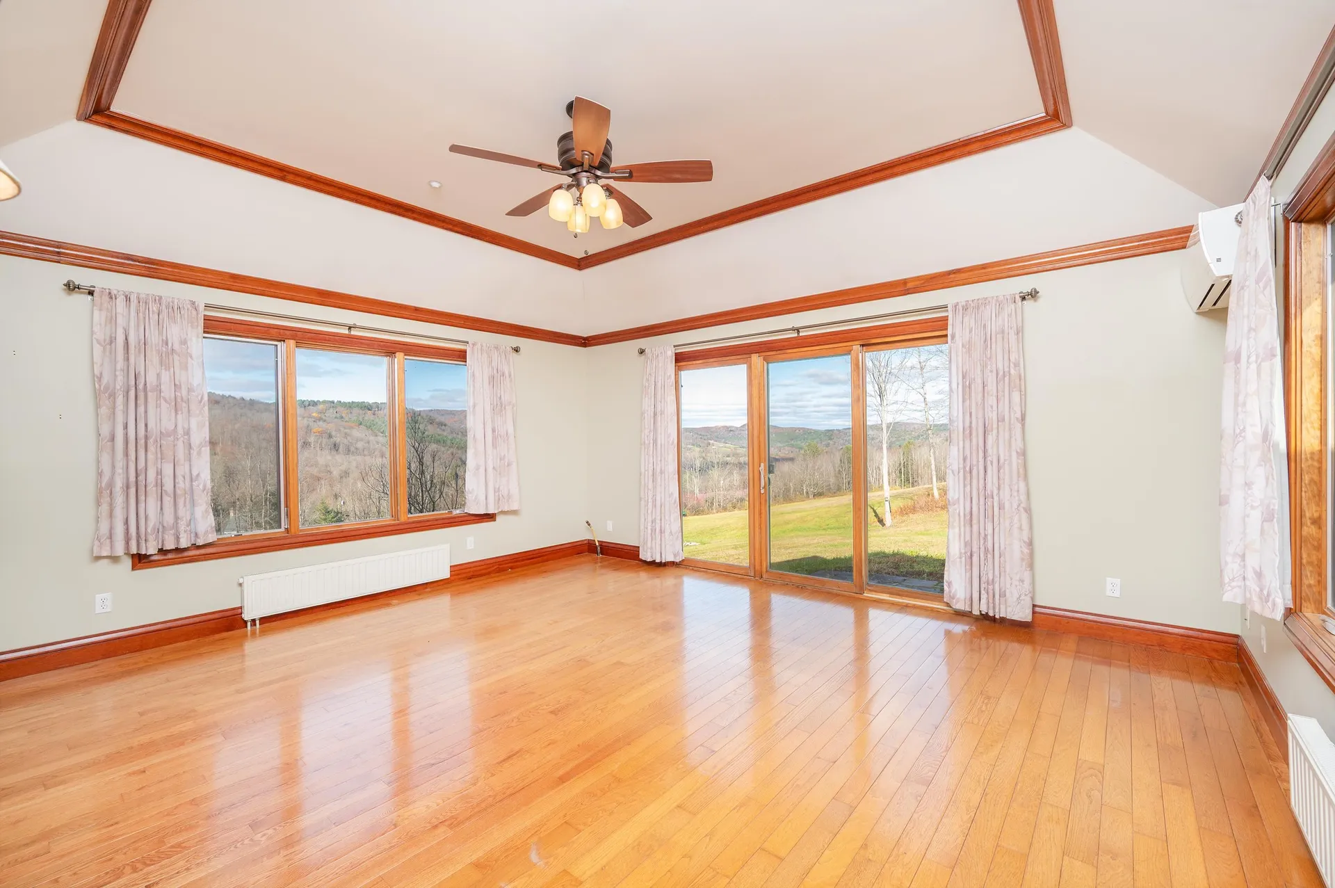 411 Wood Road Hartford VT 05059