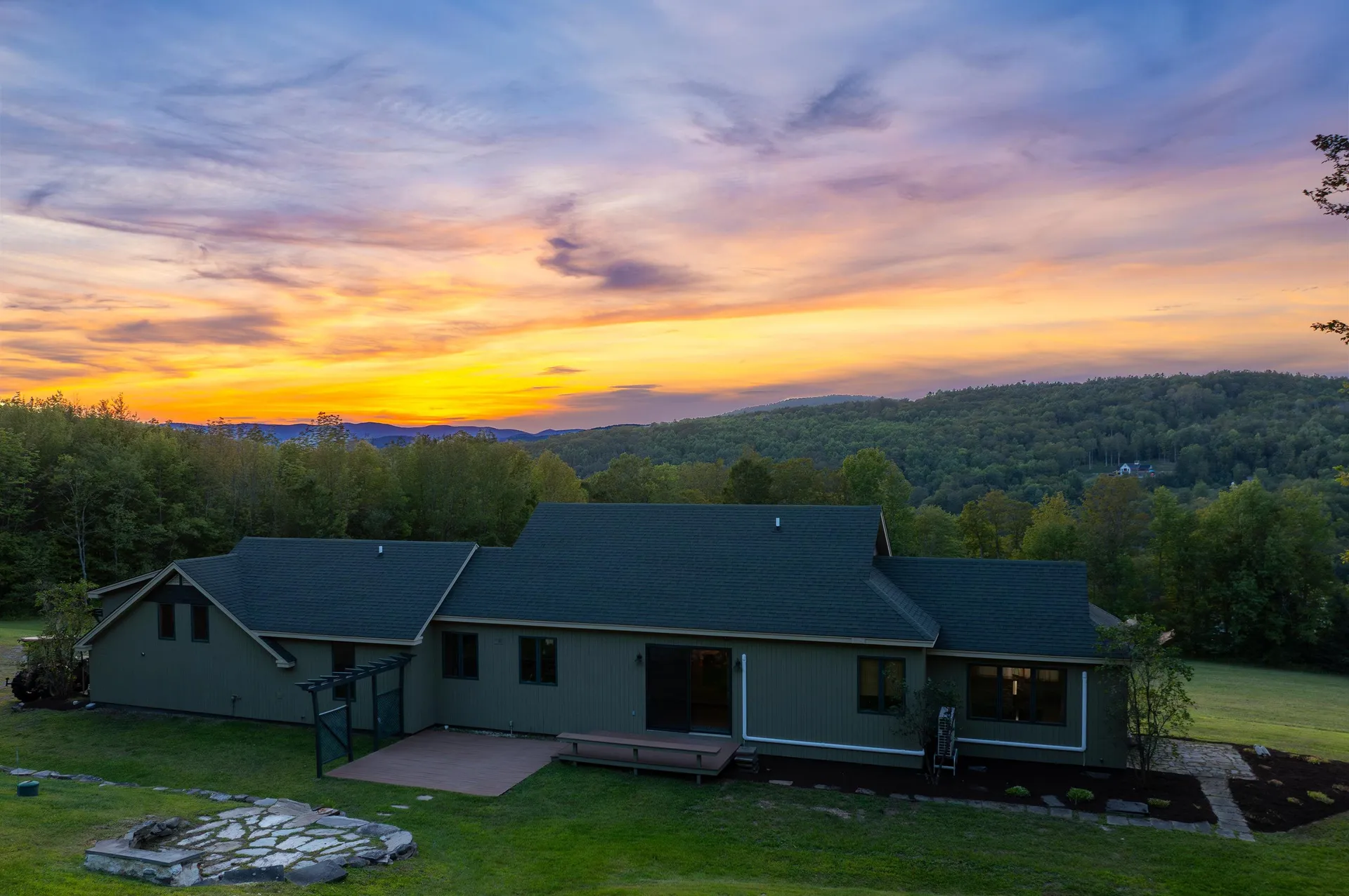 411 Wood Road Hartford VT 05059