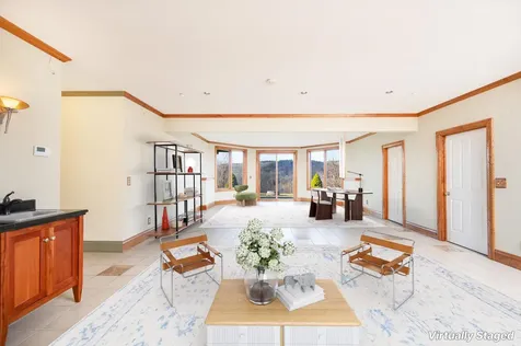 411 Wood Road Hartford VT 05059