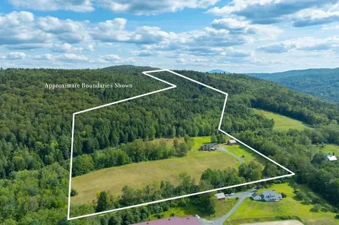 411 Wood Road Hartford VT 05059