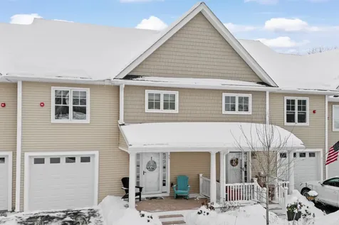 55 Forestedge Way Manchester NH 03102-0000