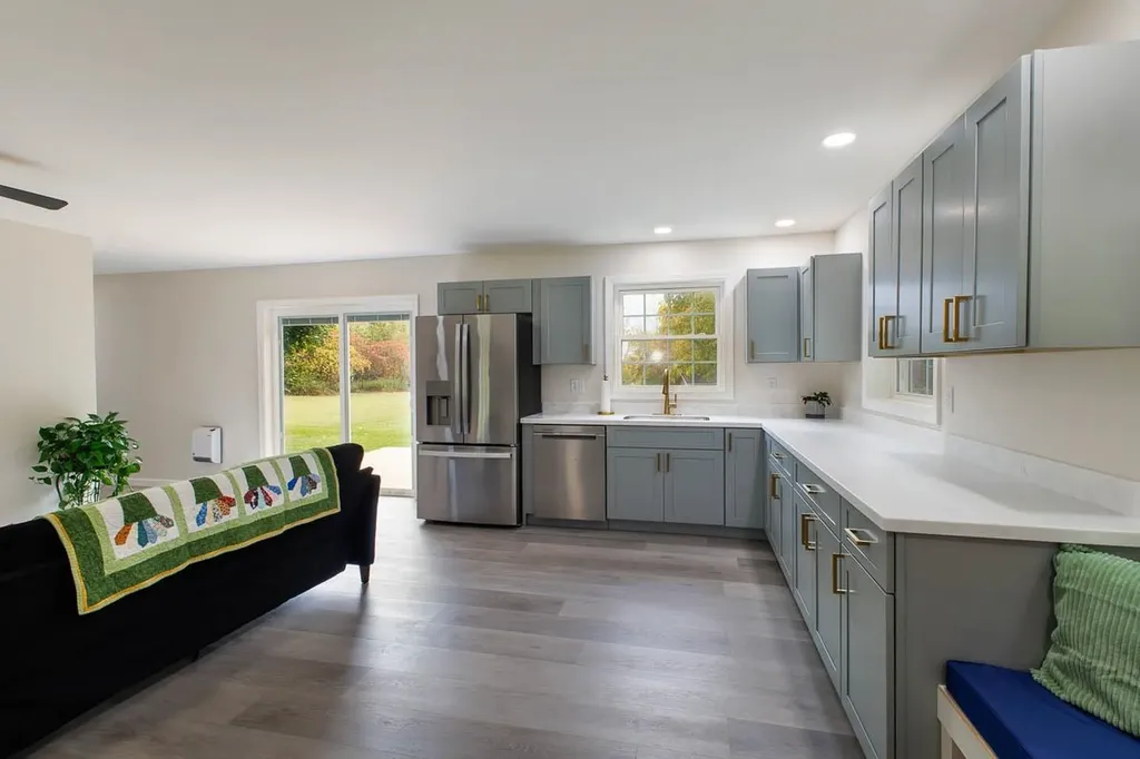 51 Pearl Street Grand Isle VT 05458