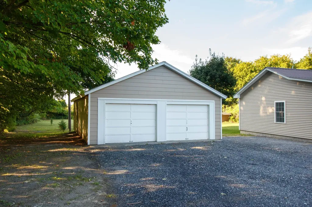 51 Pearl Street Grand Isle VT 05458