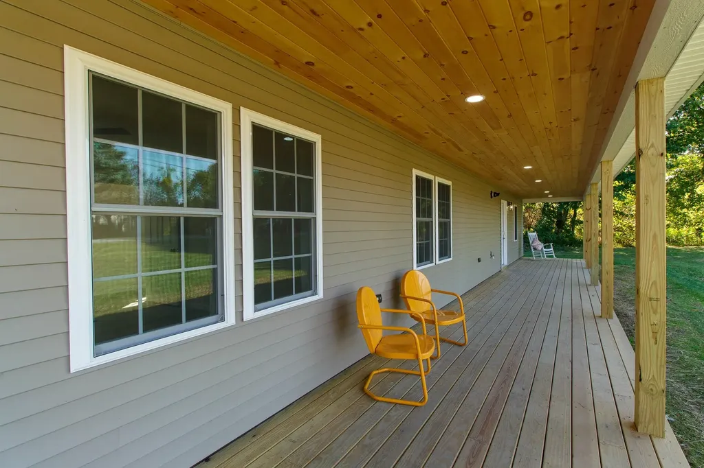 51 Pearl Street Grand Isle VT 05458