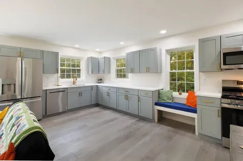 51 Pearl Street Grand Isle VT 05458