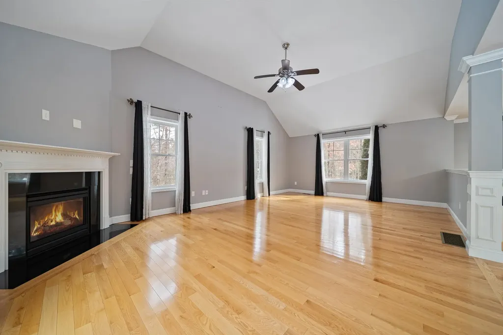 183 Hoit Road Concord NH 03301