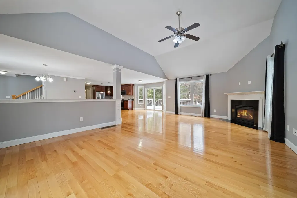 183 Hoit Road Concord NH 03301