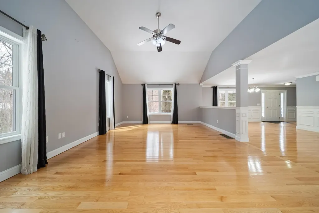 183 Hoit Road Concord NH 03301