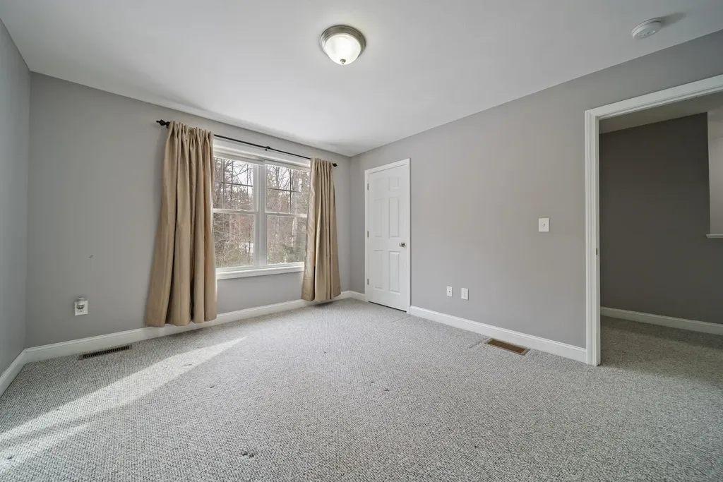 183 Hoit Road Concord NH 03301