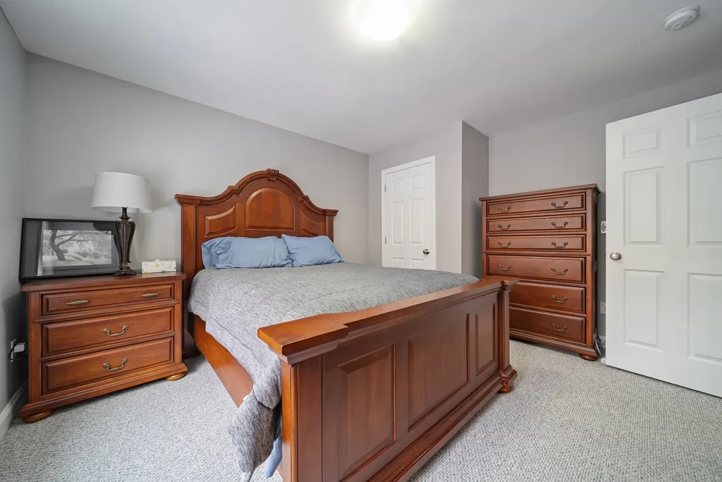 183 Hoit Road Concord NH 03301