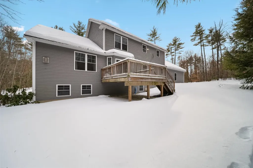 183 Hoit Road Concord NH 03301