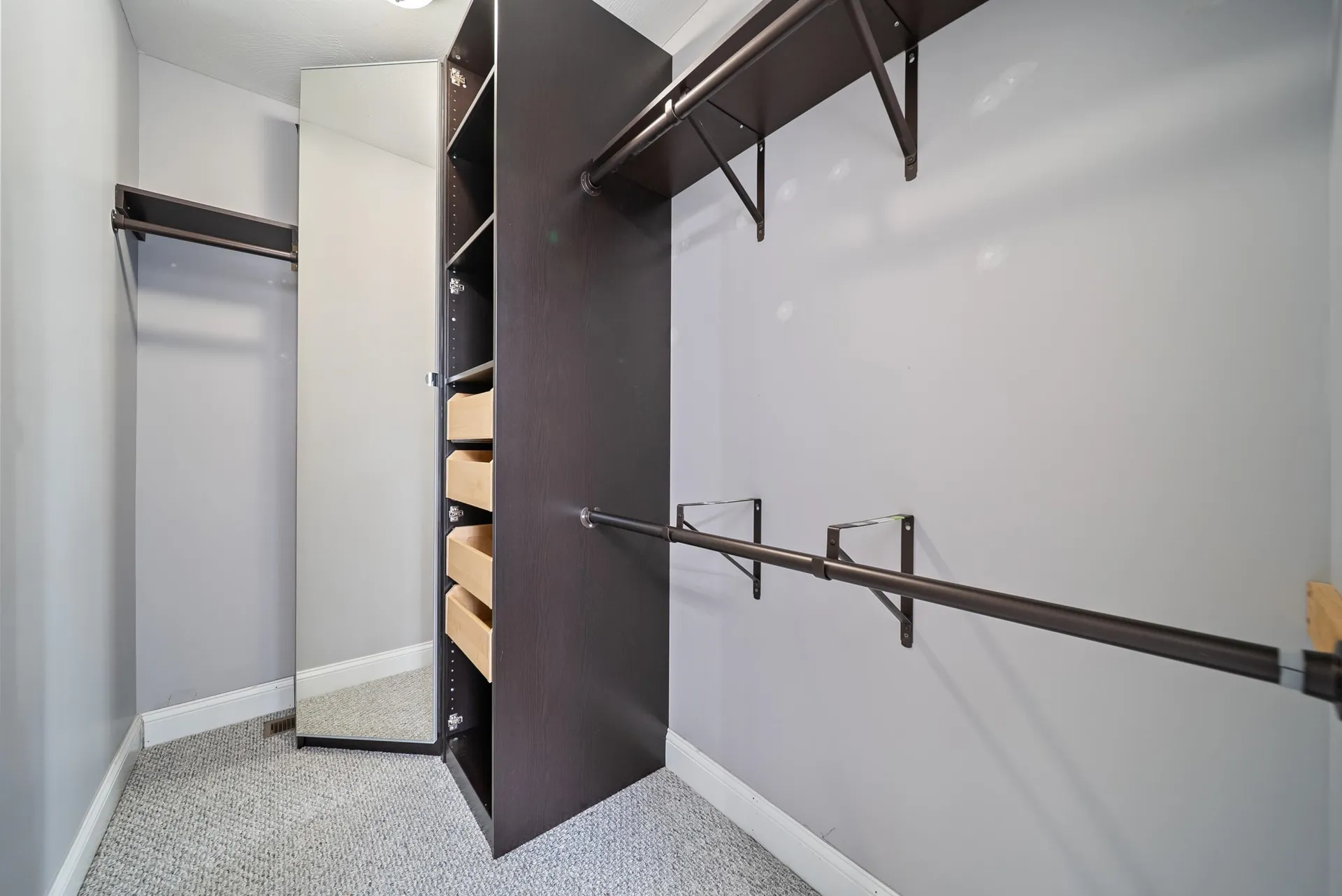 183 Hoit Road Concord NH 03301