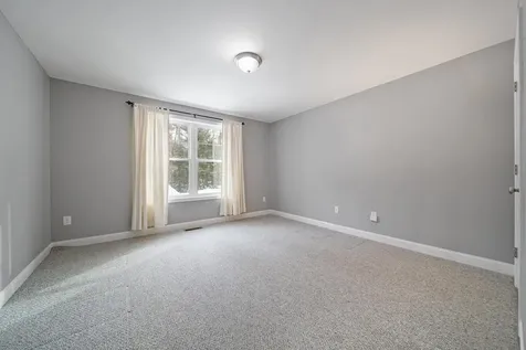 183 Hoit Road Concord NH 03301