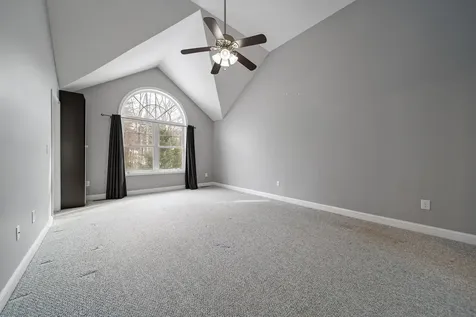 183 Hoit Road Concord NH 03301